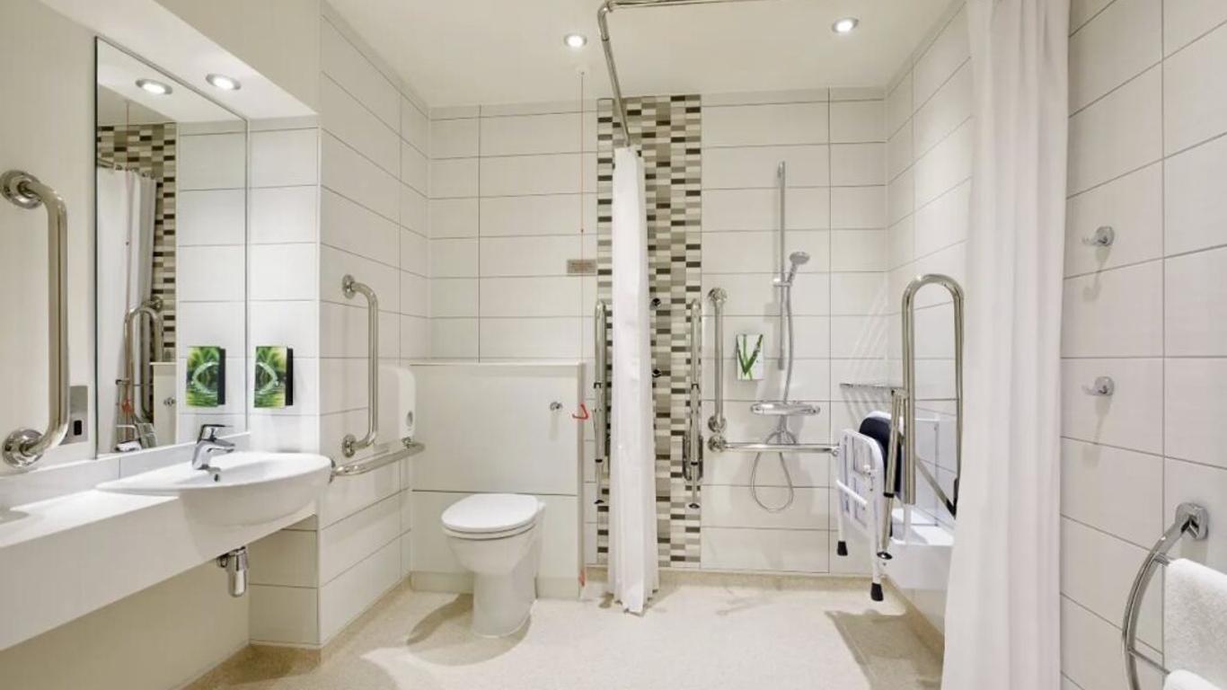 Premier Inn Llandudno North (Little Orme)