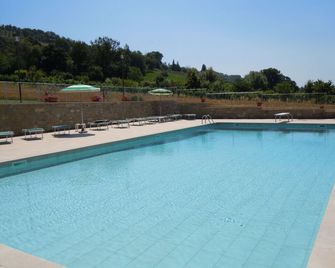 Catignano Hotel - Gubbio - Pool