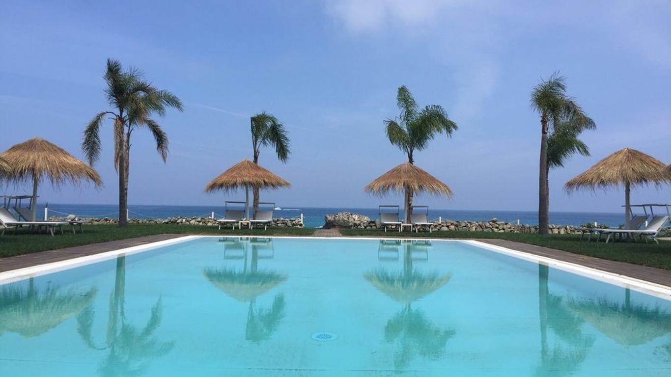 Sunshine Beach Resort