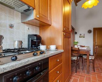 360 Degree View Over the Tuscan Hills - Buonconvento - Kitchen
