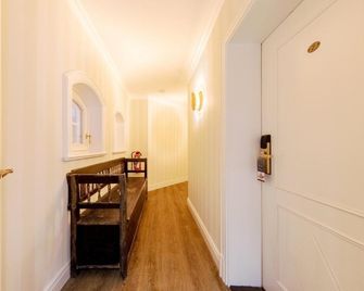 Hotel Parkresidenz Christian VIII - Sylt - Pasillo