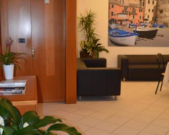 Hotel Gilda - Laigueglia - Lobby