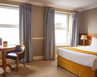 Tralee Benners Hotel - Tralee - Schlafzimmer