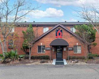 Studio 6 Suites Jackson Ridgeland Ms - Ridgeland - Edificio