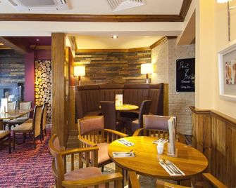 Premier Inn Newmarket - Newmarket - Restaurace