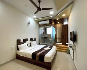 Goroomgo Avirahi Mumbai - Mumbai - Bedroom