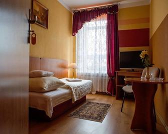 Hotel Bursztyn - Kalisz - Camera da letto