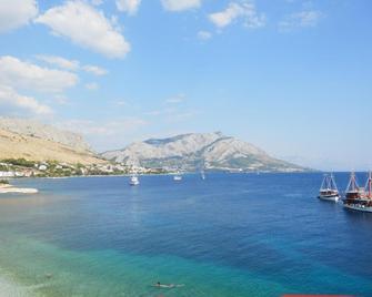 Apartments Rica - Omiš