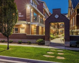 Luxury Living in Downtown Provo Unit 2 - Provo - Building