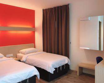 Tras Mutiara Hotel - Bentong - Bedroom