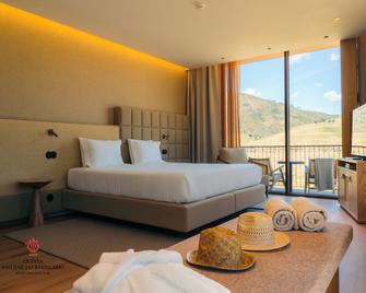 Barrilario Douro Wine Hotel e Spa - Quinta São Jose do Barrilario - Armamar - Slaapkamer