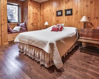 Musky Bay - Eagle River - Bedroom