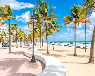 The Luxe Leather Loft I Patio - Fort Lauderdale - Beach