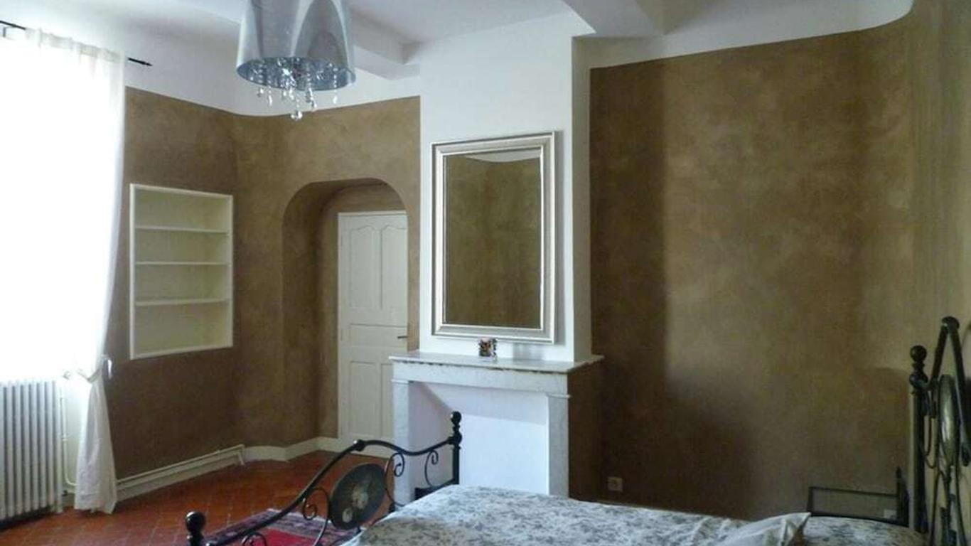 Les Chambres d'hôtes de Luneil (B&B)