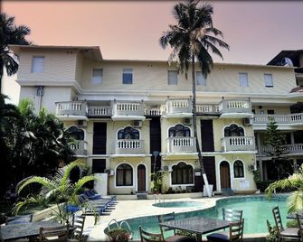 Sukhmantra Resort - קנדולים - בניין