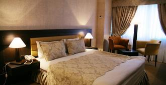 Le Grande Plaza Hotel - Taşkent - Yatak Odası