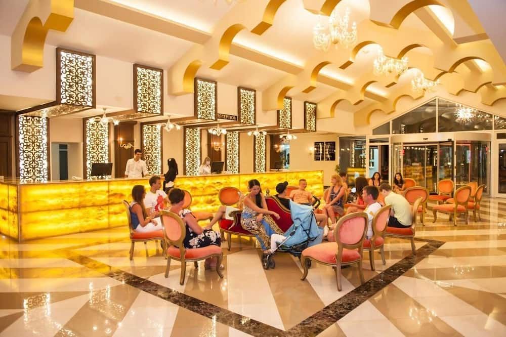 Concordia Celes Hotel - אוקורצ'אלאר - לובי