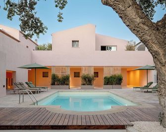 La Suera San Pantaleo - San Pantaleo - Zwembad