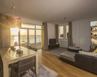 Les Sables Blancs - Concarneau - Salon