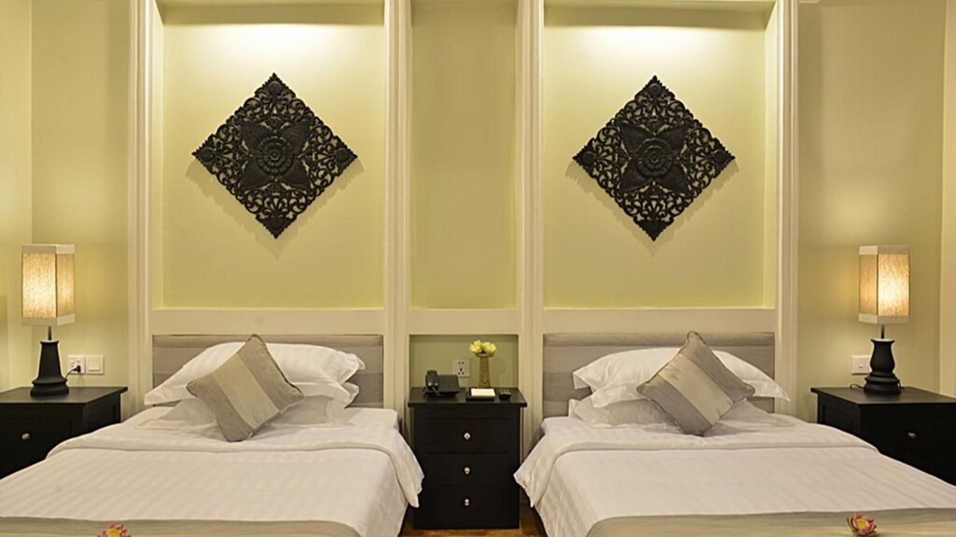 Hotel D'Papillon