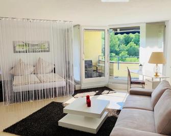 Private Suite im Gebäude des Graf Eberhard Hotels - Bad Urach - Wohnzimmer