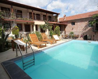 Akropolis Guest House - Bergama - Pool