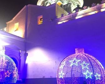 Adamas House Hotel - Quito