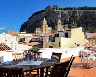 Hotel La Giara - Cefalù - Balcony