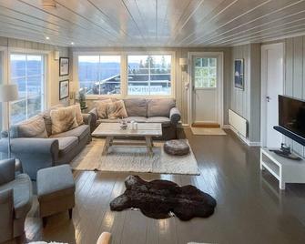 4 bedroom cozy home in Bø i Telemark - Bø i Telemark - Living room