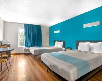 Motel 6 Raleigh North - Raleigh - Bedroom