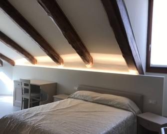 Guest House Ca' dell'Angelo - Venice - Bedroom