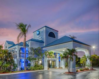 Best Western Lake Okeechobee - Okeechobee - Будівля