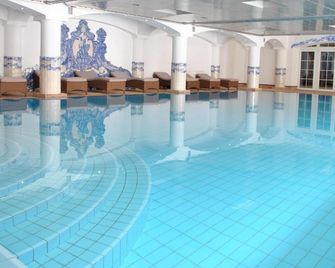 Grand Hôtel du Golf & Palace - Crans-Montana - Pileta