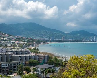 Marina Gallery Resort -KACHA- Kalim Bay (SHA Plus+) - Bãi biển Patong