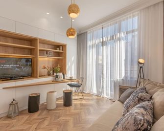 Chandakos 8 Design Apts - Heraclión - Sala de estar