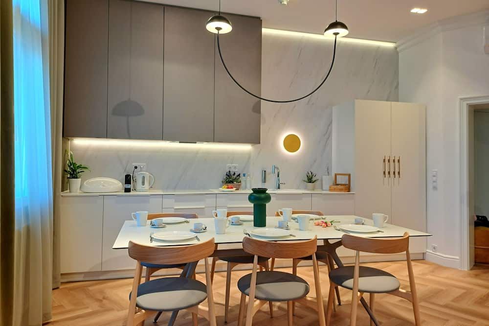 Hotel Domus Collis - גיור - חדר אוכל