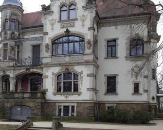 Ferienhaus-der-Villa-Elsa - Dresden - Building