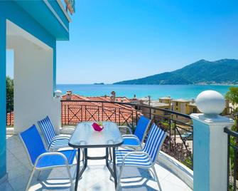 Ellinas Hotel - Хрисі-Аммудія - Балкон