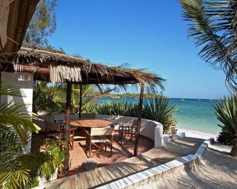 Ocean Sports Resort - Watamu - Patio