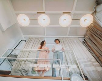 Balai ni Zoe-Cheerful home with hot and cold shower and outside dining and bar - General Santos - Escalier