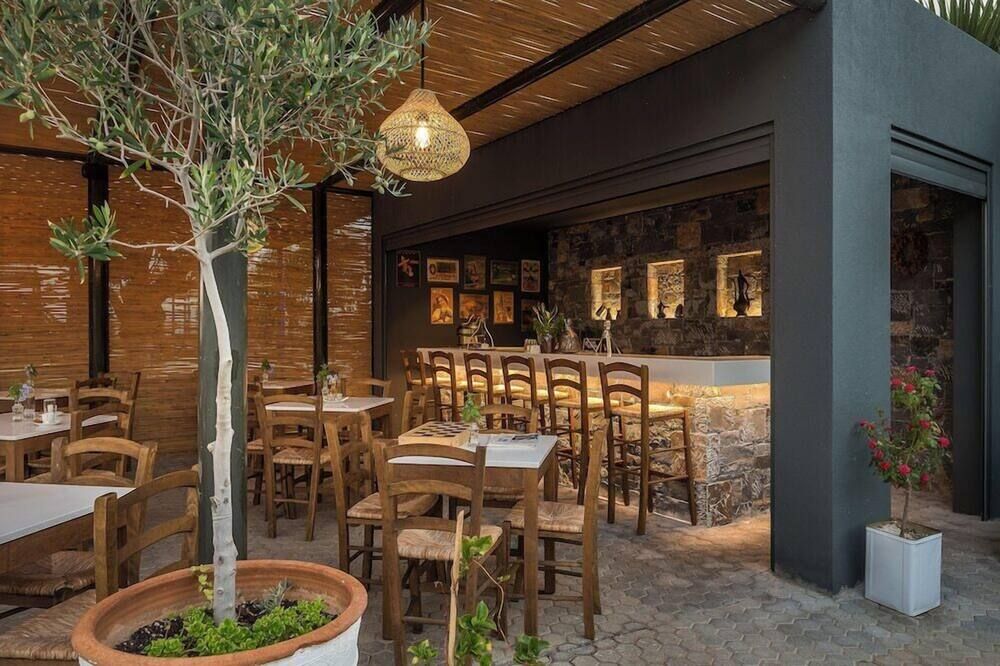 أرميندا هوتل آند سبا