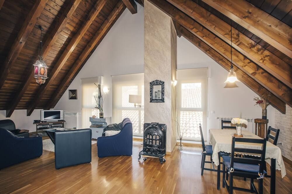 أبارتامنتوس دو مونتانيا مينديولا - لوزايدي - غرفة معيشة