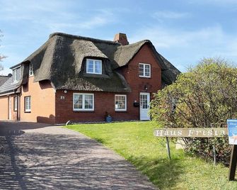 Haus Frisia Ferienwohnung Frisia 4 - Norddorf - Building