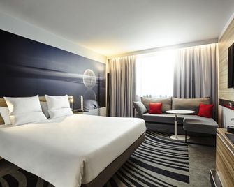 Novotel London Waterloo - לונדון - חדר שינה
