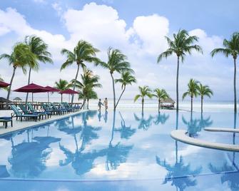 The Fives Beach Hotel & Residences - All Senses Inclusive - Playa del Carmen - Pool