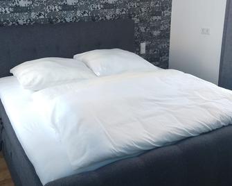 Hotel Am Stadion Vanino Cucina Italian - Bielefeld - Ložnice