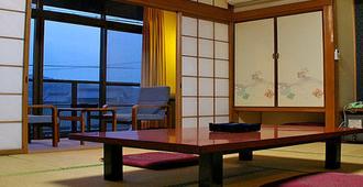 Ryokan Momijiya - Mihama - Comedor