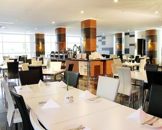 Lorin Syariah Hotel Sentul - Bogor - Restaurang