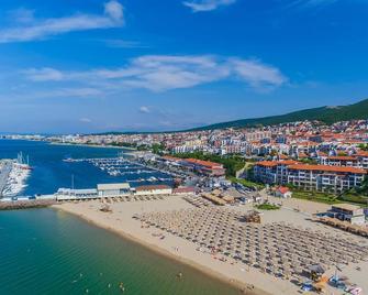 Sea Vista Hotel - Sveti Vlas - Beach
