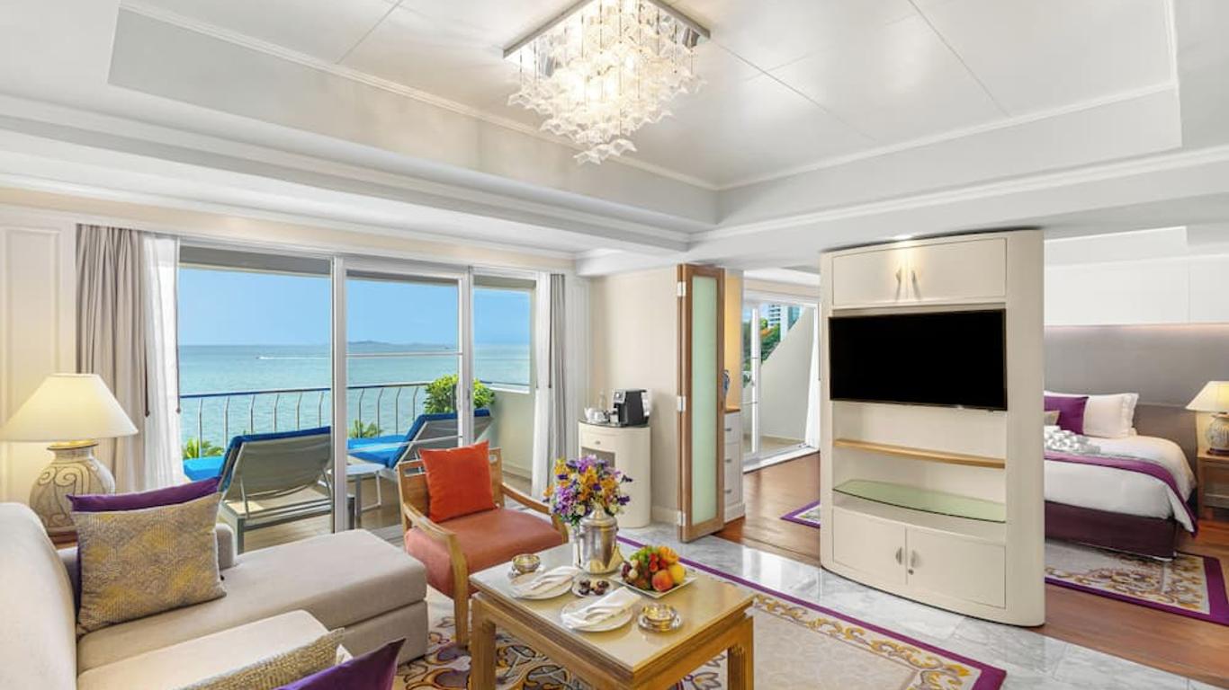 Royal Wing Suites & Spa Pattaya